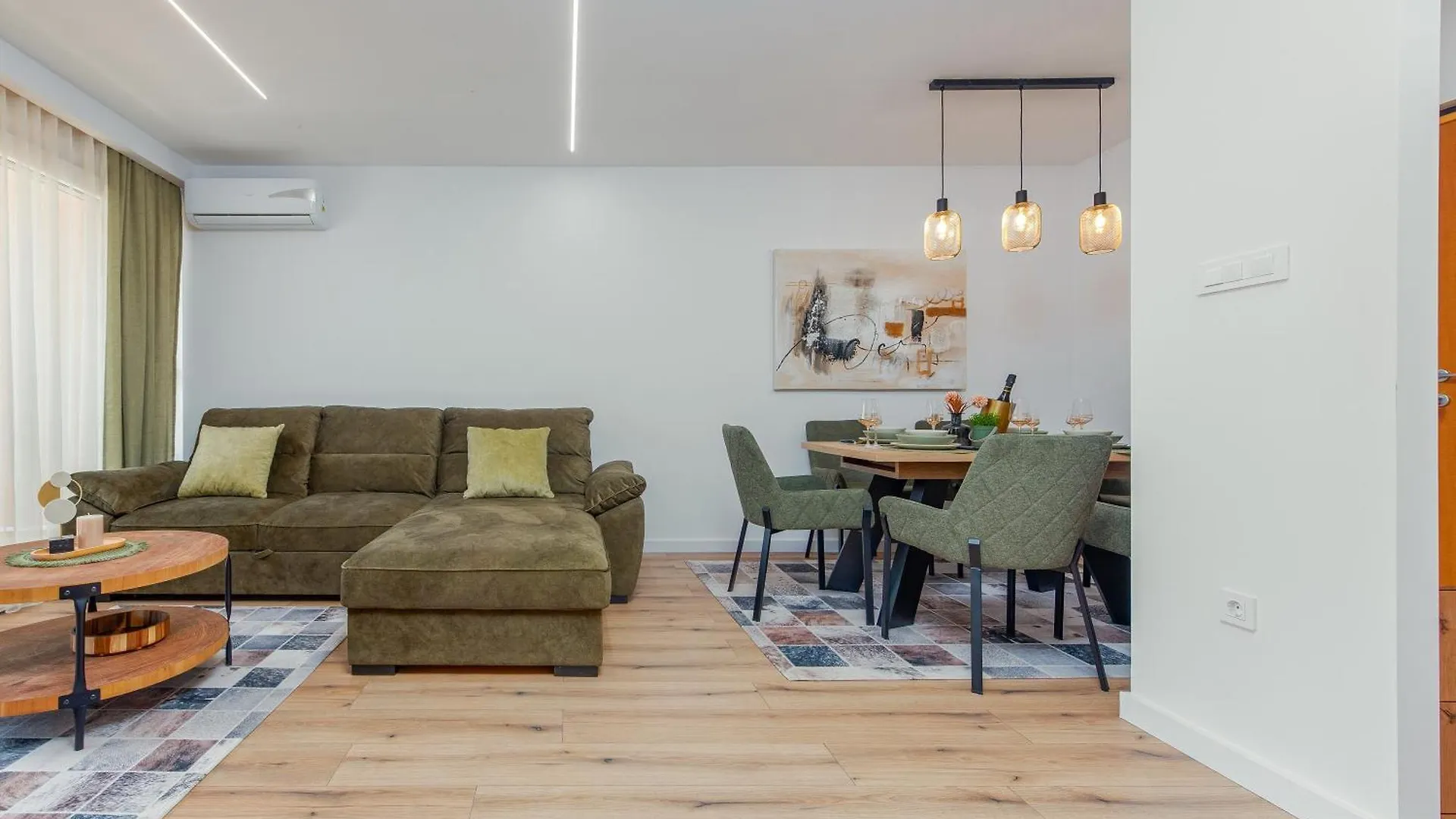 Apartment Palo ザダル